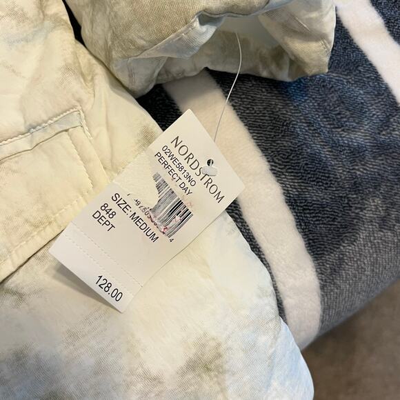 NEW Blank NYC NWT Perfect Day Jacket Belted Puffer Winter Coat Size Medium - Picture 12 of 14